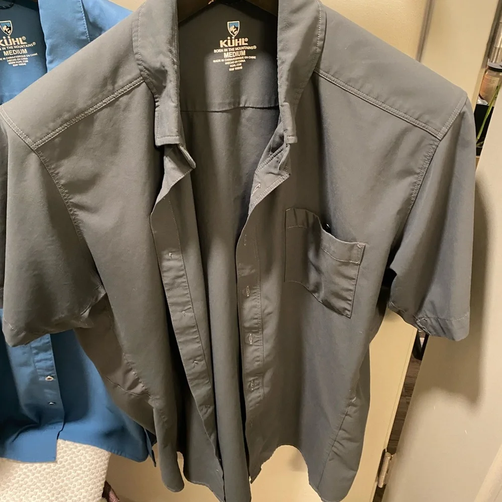 2 For 1 Men's KUHL Blue and Gray Short Sleeve button up Shirts - VG Condition - Picture 3 of 12